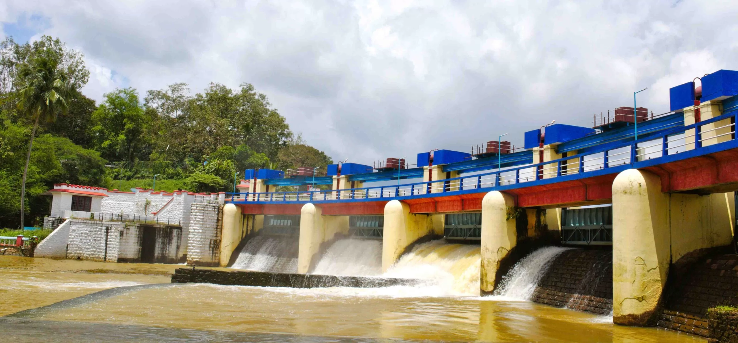 Aruvikkara Dam Pravin Travels